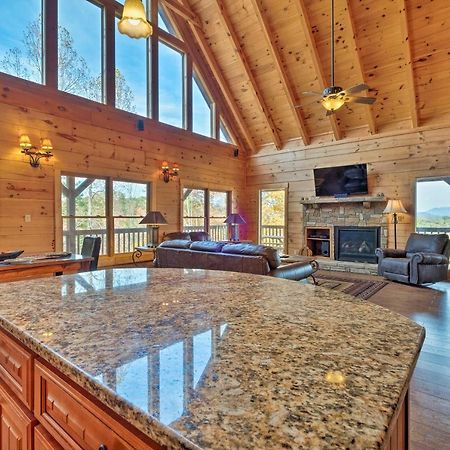 Pigeon Forge Cabin With Brand New Hot Tub And Views! Севьервилл Экстерьер фото