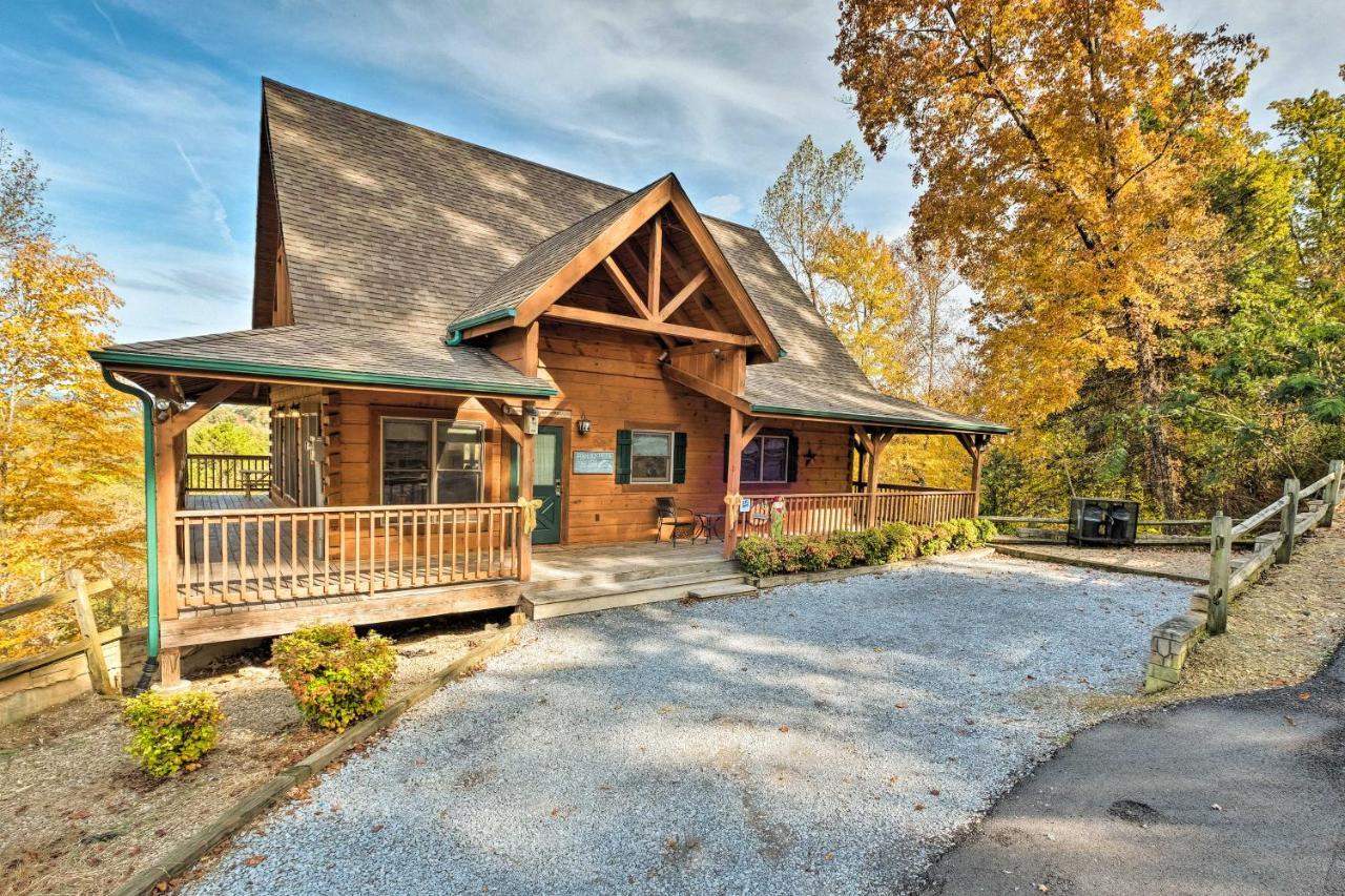 Pigeon Forge Cabin With Brand New Hot Tub And Views! Севьервилл Экстерьер фото
